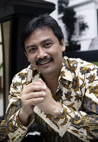 Andi_Mallarangeng,_2009